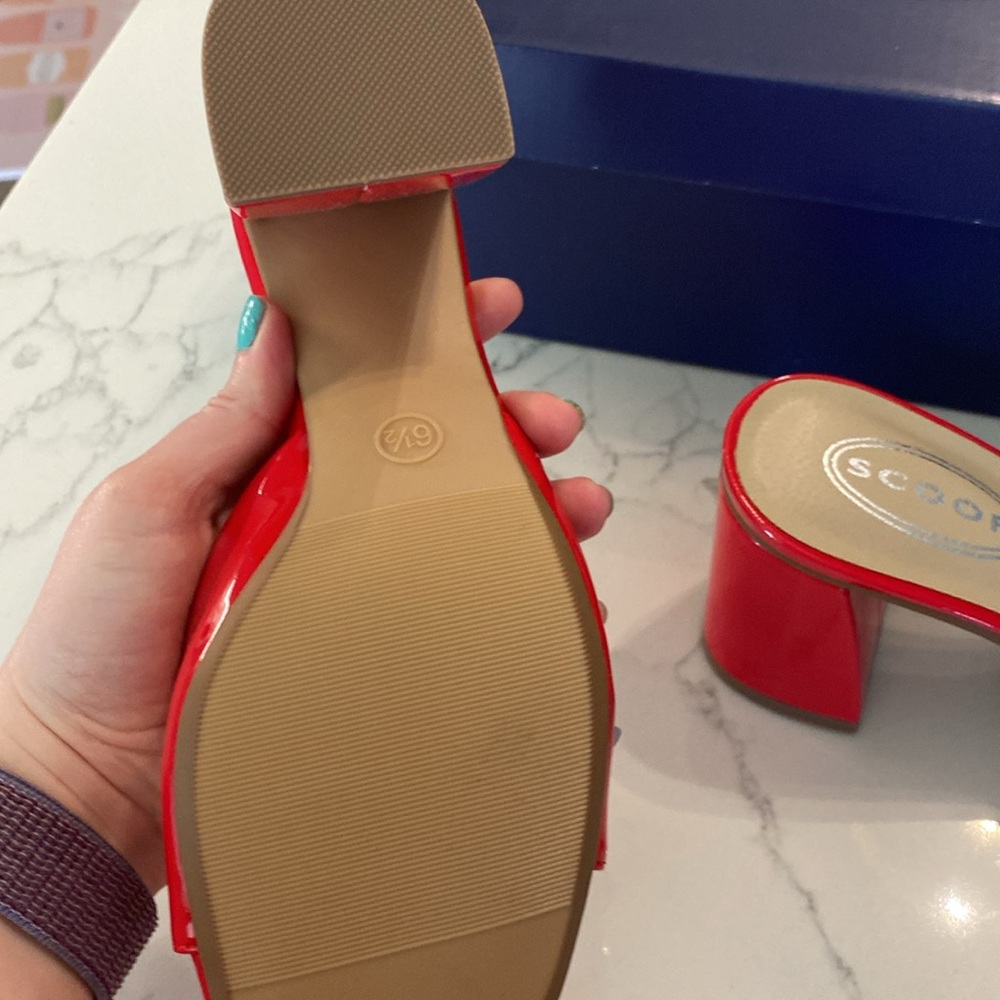 NWT Scoop Red Women's Heeled Sandals - Picture 4 of 5